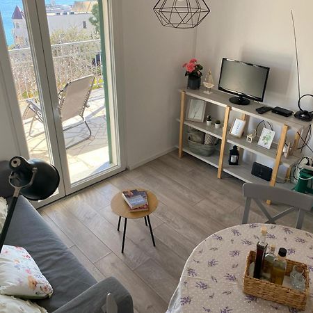 Kn House With Two Apartments Near Sea Rogoznica  Exteriör bild