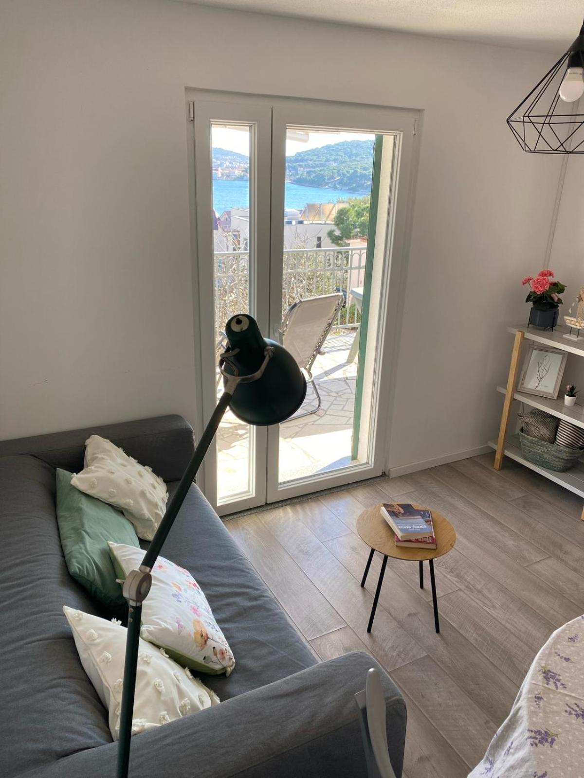 Kn House With Two Apartments Near Sea Rogoznica  Exteriör bild